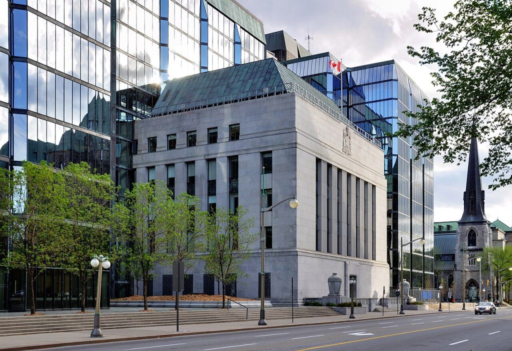L’édifice de la Banque du Canada à Ottawa, photographié en 2009; l’extérieur de l’institution, et non la production des billets.