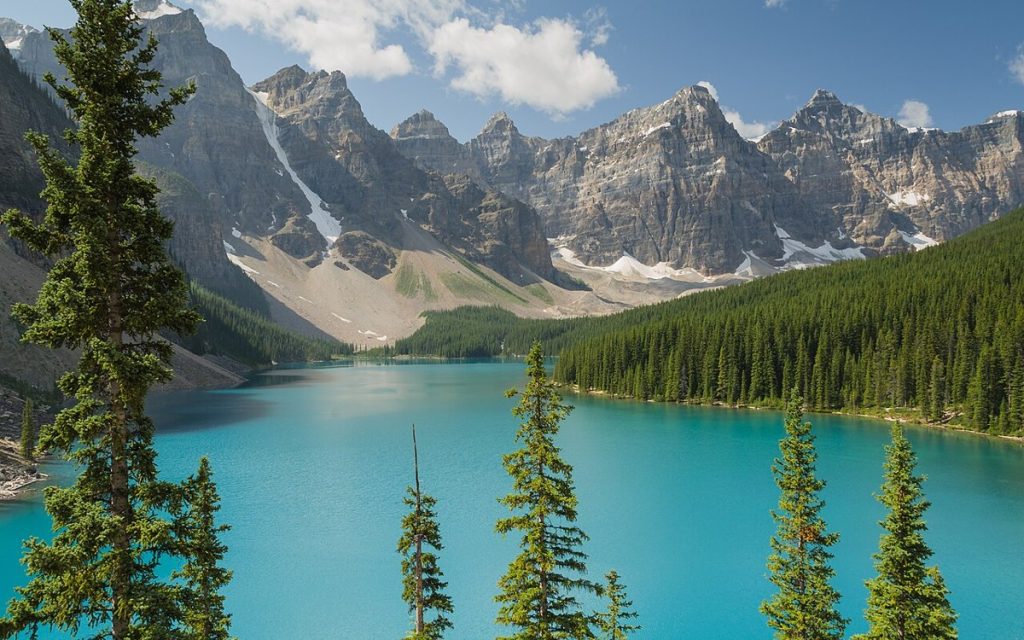 Moraine Lake, Banff National Park.