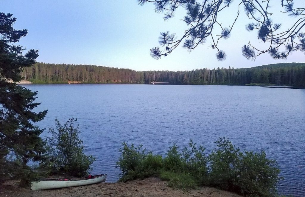 Un lac de l’île Beausoleil, parc national des Îles-de-la-Baie-Georgienne.