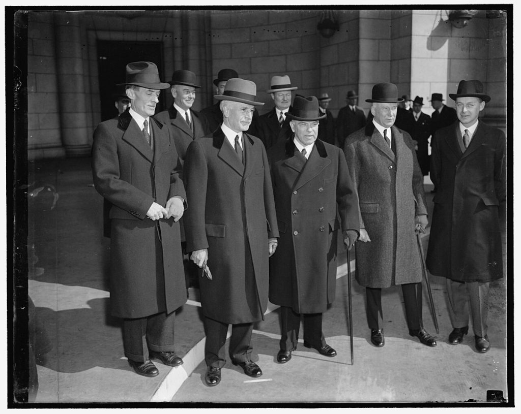 Mackenzie King arriving in Washington, March 5, 1937 (Harris & Ewing).