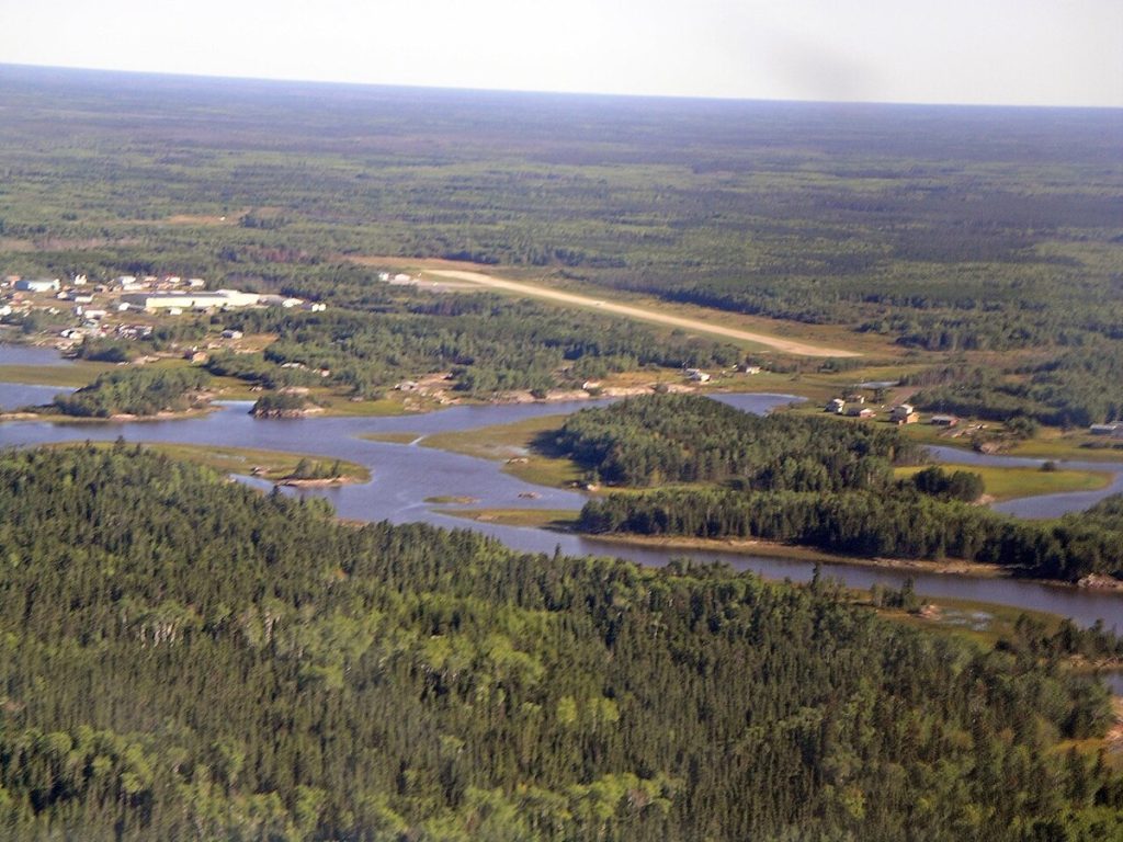 A First Nations community at Bloodvein River on Lake Winnipeg, Manitoba, in 2003; a view of the wider region, not the World Heritage property itself.