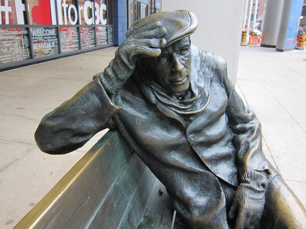 The statue of Glenn Gould in front of the CBC building in Toronto, photographed in 2014.