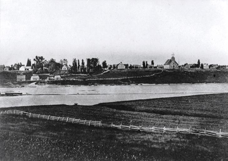 The Abenaki village at Pierreville (Odanak), Quebec, around 1910.