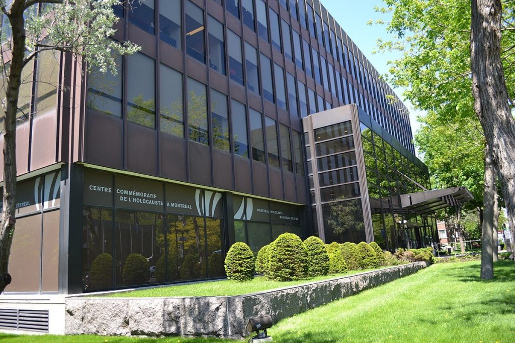 L’édifice du Musée de l’Holocauste Montréal photographié en 2015.