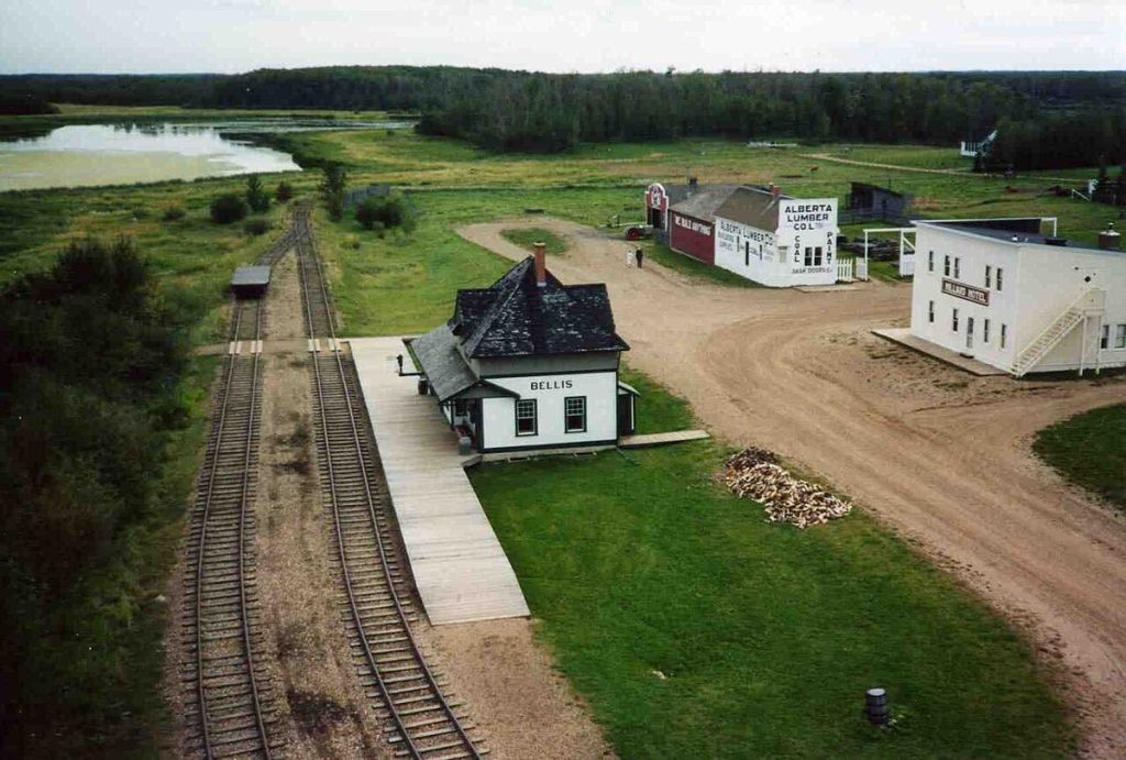Overhead view of the village, with the Bellis train station at the centre.