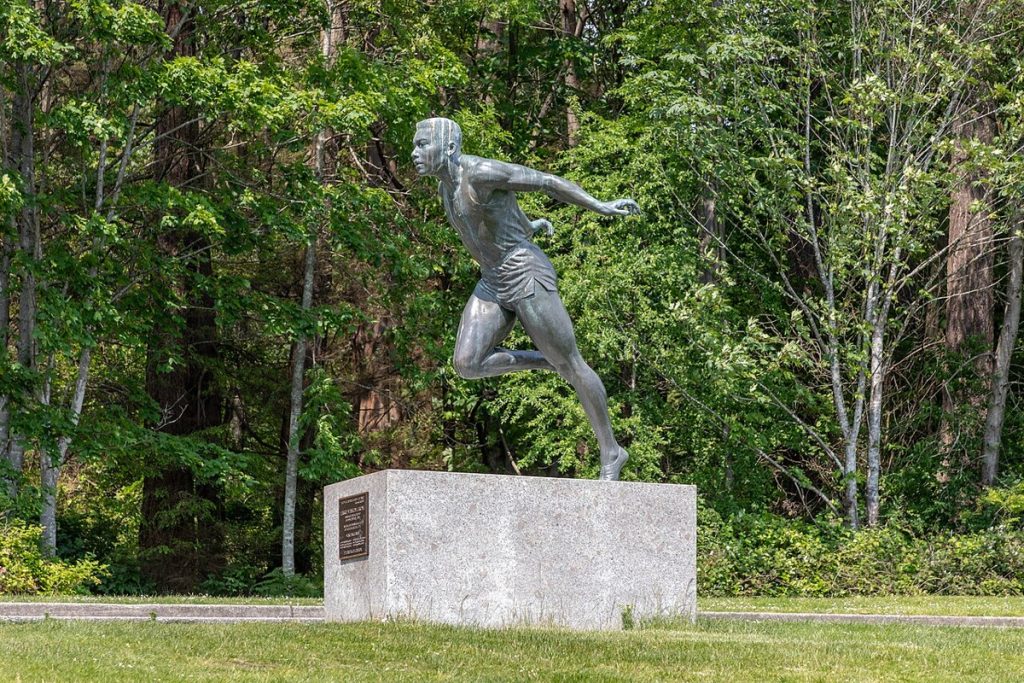 The Harry Jerome statue by Jack Harman in Stanley Park, Vancouver, photographed in 2022.
