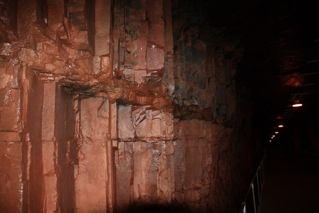 A vein of waste rock in the former iron ore mine on Bell Island, photographed in 2013.