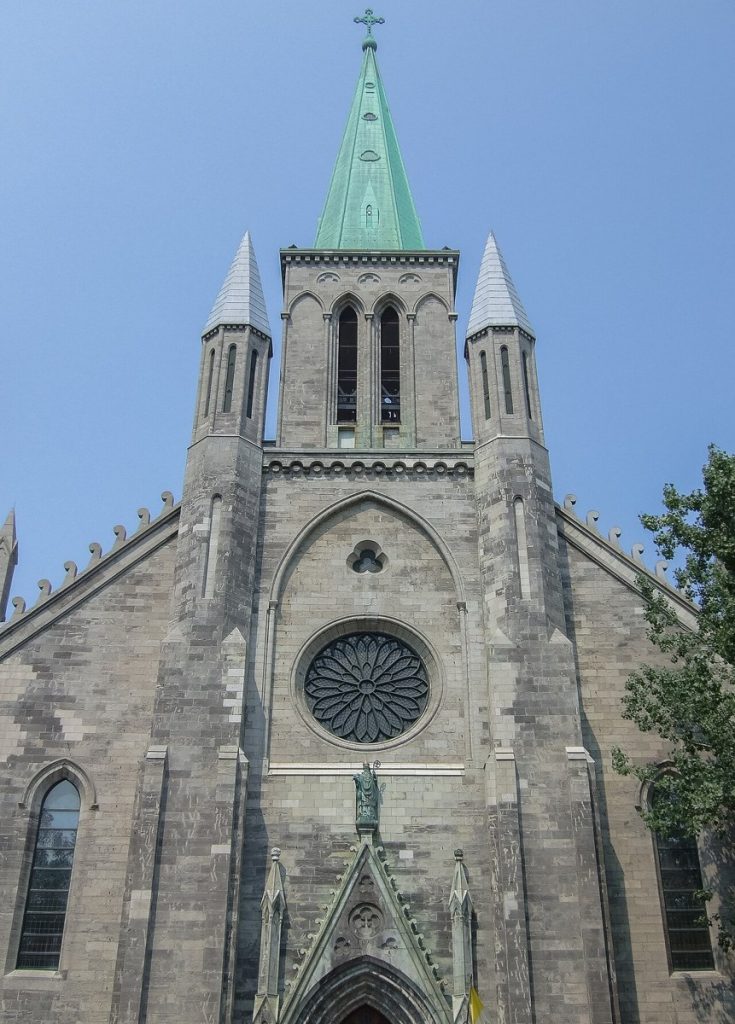 St. Patrick’s Basilica in Montréal, photographed in 2007.