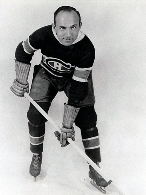 Howie Morenz of the Montréal Canadiens, around 1936.