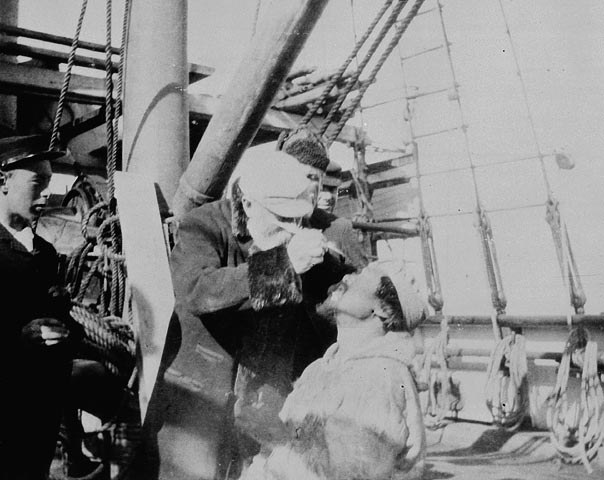 Dr. Robert Bell aboard the S.S. Diana in 1897 (Library and Archives Canada).