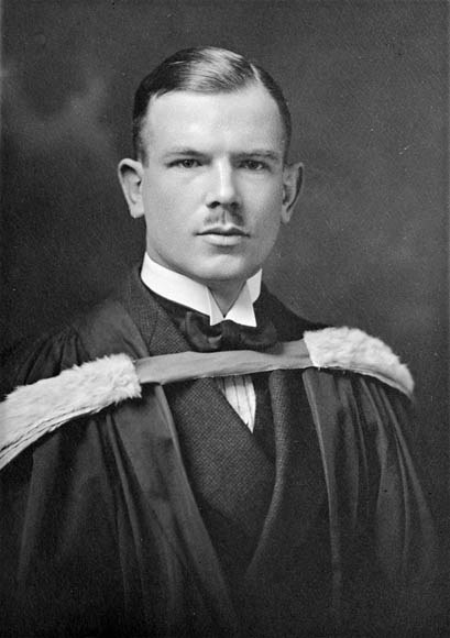 Norman Bethune’s graduation photo, around 1922 (Library and Archives Canada).
