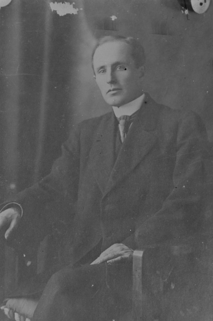 Arthur Meighen, between about 1914 and 1919 (Library and Archives Canada).