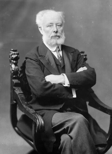 Sir Louis Henry Davies, 1903 (William James Topley).
